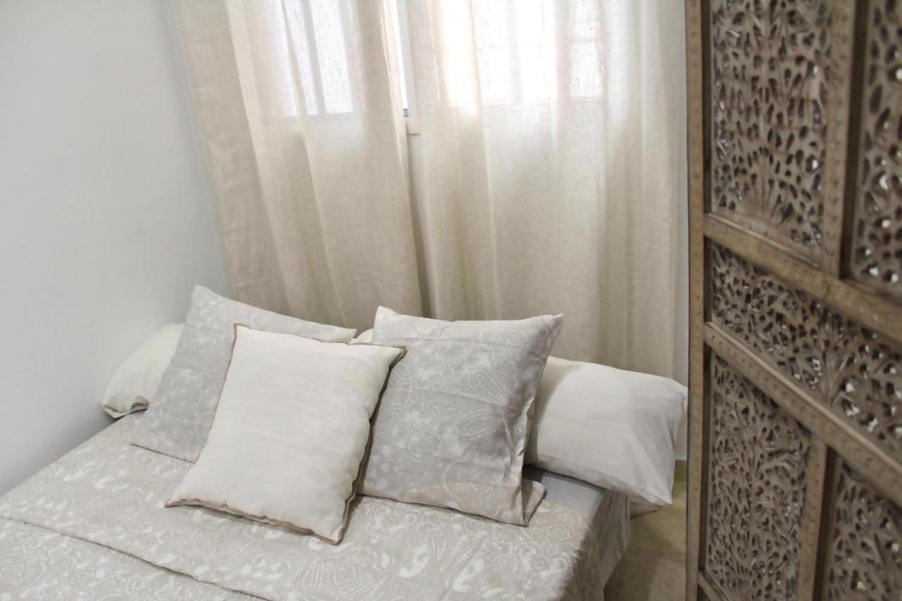 Hostfy Giralda Apartment Sevilla Exterior foto